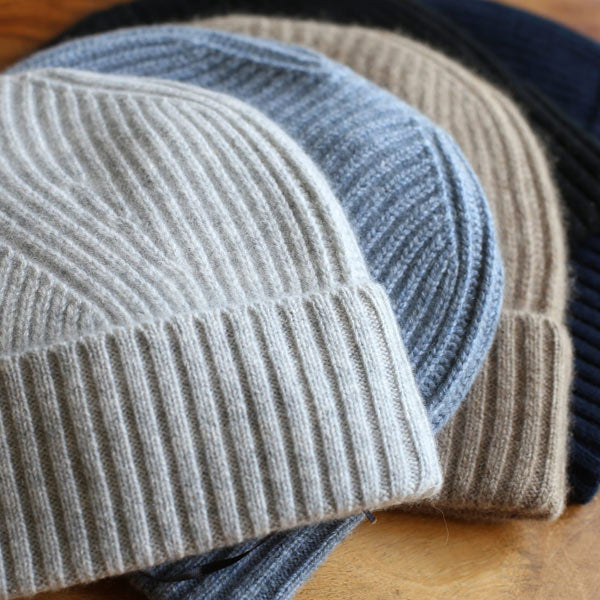 CASHMERE CAPS