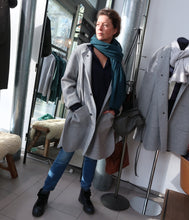 Load the image into the gallery viewer, Esisto Cashmere Plaid