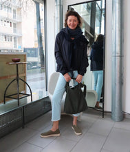 Load the image into the gallery viewer, Esisto summer cashmere jumper V-neck long sleeve