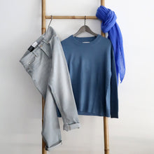 Load the image into the gallery viewer, Pin1876 Cashmere Scarf