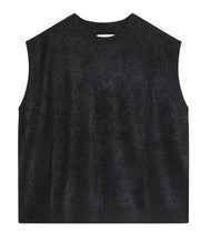 Load the image into the gallery viewer, Les tricots de Léa Cashmere Pullover Mapoupette Round Neckline