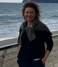 Load the image into the gallery viewer, WLNS Cashmere Sweater Crew Neck