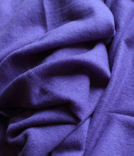 Load the image into the gallery viewer, Esisto Cashmere Plaid