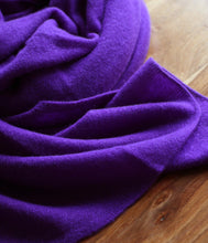 Load the image into the gallery viewer, Esisto Cashmere Plaid