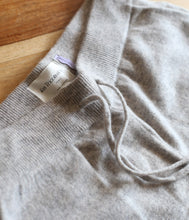 Load the image into the gallery viewer, Knitwear by Léa Kaschmir Hose Perla