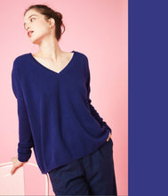 Load the image into the gallery viewer, Les tricots de Léa Cashmere Sweater Monjako V-neck