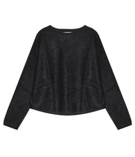 Load the image into the gallery viewer, Les tricots de Léa Cashmere Pullover Mapoupette Round Neckline