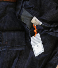 Load the image into the gallery viewer, The Shirt Project Baumwoll Blusenjacke