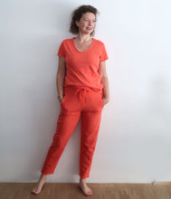 Laden Sie das Bild in den Galerie-Viewer, The Shirt Project Bio-Baumwoll-Mix Hose Jogging Style