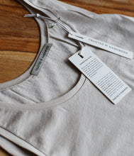 Load the image into the gallery viewer, Trusted Handwork Cotton Top Nice Round neckline