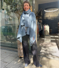 Laden Sie das Bild in den Galerie-Viewer, engage Kaschmir Schal