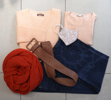 Load the image into the gallery viewer, Pin1876 Cashmere Plaid