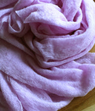 Load the image into the gallery viewer, Pin1876 Cashmere Scarf