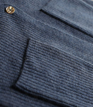 Laden Sie das Bild in den Galerie-Viewer, engage Kaschmir Cardigan