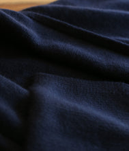 Laden Sie das Bild in den Galerie-Viewer, engage Kaschmir Cardigan