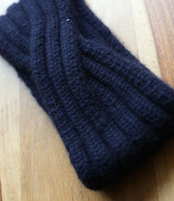 Load the image into the gallery viewer, engage cashmere headband curved