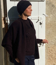 Laden Sie das Bild in den Galerie-Viewer, engage Kaschmir offene Poncho Jacke