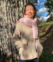 Laden Sie das Bild in den Galerie-Viewer, engage Kaschmir Cardigan