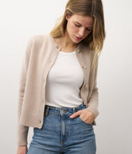Load the image into the gallery viewer, 0039Italy cashmere-wool blend cardigan Giulia round neckline
