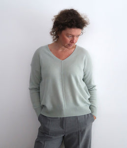Esisto Cashmere V-Neck Sweater