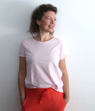 Laden Sie das Bild in den Galerie-Viewer, The Shirt Project Organic Baumwoll Shirt Rundhalsausschnitt Kurzarm
