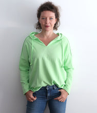 Load the image into the gallery viewer, The Shirt Project Organic Baumwoll Sweatshirt Hoodie
