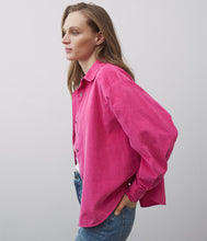 Laden Sie das Bild in den Galerie-Viewer, 0039Italy Feincord Bluse Elsa
