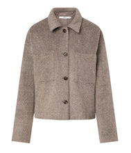 Laden Sie das Bild in den Galerie-Viewer, 0039Italy Outdoor Alpaka-Mix Jacke Hazel
