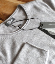 Load the image into the gallery viewer, Esisto Cashmere Jumper Crew Neck
