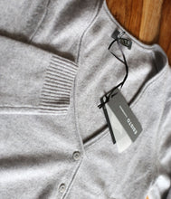 Load the image into the gallery viewer, Esisto cashmere cardigan V-neck long sleeve
