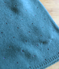 Load the image into the gallery viewer, Esisto thin cashmere hat
