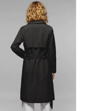 Load the image into the gallery viewer, Scandinavian Edition raincoat Trenchie
