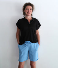 Load the image into the gallery viewer, The Shirt Project Bio Baumwoll Sweat Short
