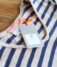 Laden Sie das Bild in den Galerie-Viewer, The Shirt Project Organic Baumwoll Shirt V-Ausschnitt Kurzarm Streifen
