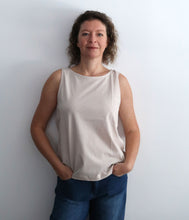 Load the image into the gallery viewer, The Shirt Project Organic Baumwoll Top
