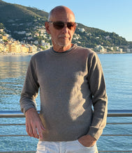 Load the image into the gallery viewer, engage Mens Cashmere Recycled Crew Neck Sweater
