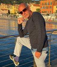 Load the image into the gallery viewer, engage Mens Cashmere Recycled Crew Neck Sweater
