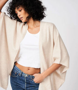 Les tricots de Léa Cashmere Poncho Cardigan Cardigan Gwenn