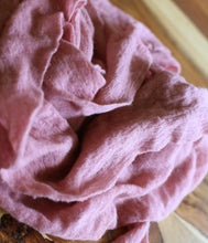 Load the image into the gallery viewer, Pin1876 Cashmere Scarf
