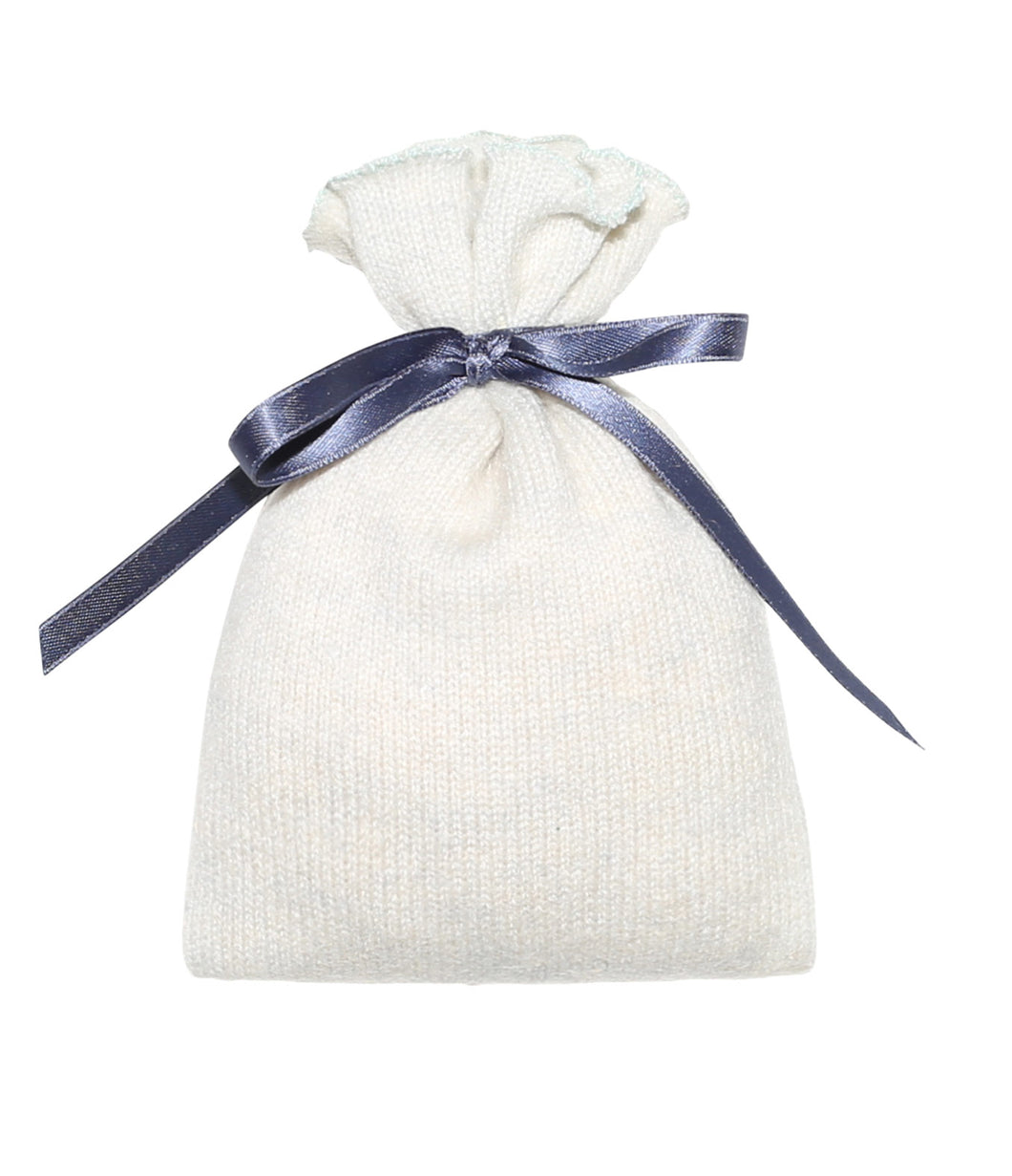 engage cashmere sachet with Swiss stone pine shavings