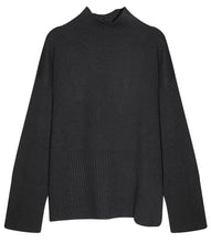 Load the image into the gallery viewer, Re_Branded Recycled Cashmere Mix Pullover Stand-Up Collar
