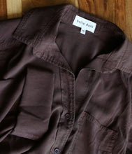 Laden Sie das Bild in den Galerie-Viewer, Bella Dahl Bluse Button Down

