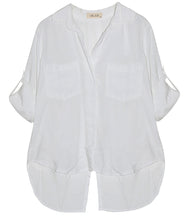 Load the image into the gallery viewer, Bella Dahl Blouse Split Back
