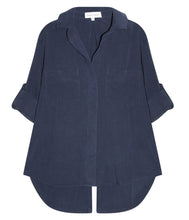 Load the image into the gallery viewer, Bella Dahl Blouse Split Back
