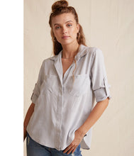 Load the image into the gallery viewer, Bella Dahl Blouse Split Back
