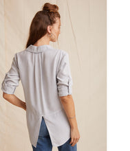 Load the image into the gallery viewer, Bella Dahl Blouse Split Back
