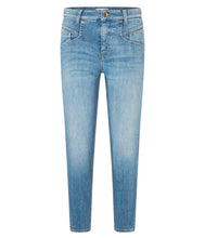 Laden Sie das Bild in den Galerie-Viewer, Cambio Jeans Kacie Blue Denim
