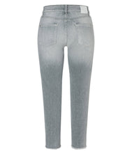Laden Sie das Bild in den Galerie-Viewer, Cambio Jeans Piper Short
