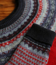 Load the image into the gallery viewer, Eribé wool Alpine sweater
