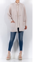 Laden Sie das Bild in den Galerie-Viewer, Esisto Kaschmir Cardigan Oversize
